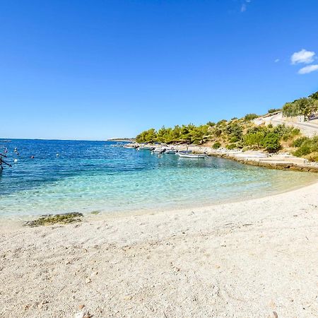 Holiday Home Marija - Beautiful Location Close To The Sea Sevid Exterior foto